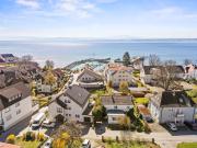 STAYS Hafenblick direkt am See