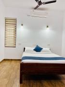 Top Champakulam