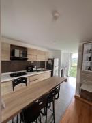 Moderno y tranquilo apartamento cerca a termales.