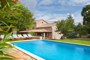 Villa Favola, a rustic retreat surrounded by beautiful nature