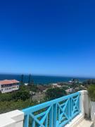 Family Friendly Unit with Aircon, Ocean View and Beach Side