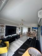 Apartamento em Ubatuba com vista para o mar