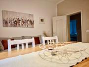 Apartment near hospital and university