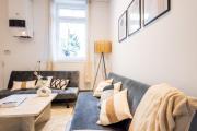 Garden Apt Leverkusen 15 min Cologne fair, 19 min Duesseldorf, family friendly