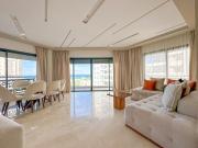 Vue Panoramique sur Mer Au centre 036