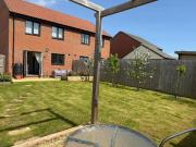 Strikingly Stylish Exeter Retreat - Modern 3-Bed