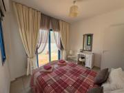 Cozy 2-bd ap near the sea!