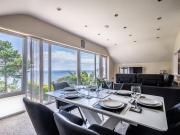 Stunning apartment with uninterrupted views