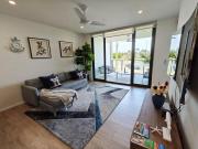 Luxury 3BR, 2BA Unit with Pool & BBQ in Gold Coast