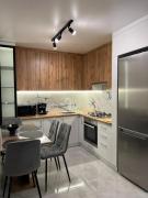 Wood Нова затишна 2-кімнатна квартира