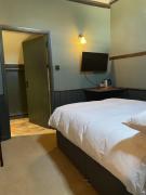 The Plume of Feathers