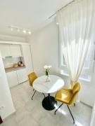 City center Gold City center Gold