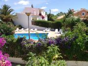 Apartamento 2 quartos, 2 wc, vista mar e piscina