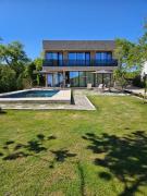 Villa LuceSole Budva