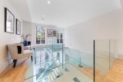 The Park Lane Suite Luxury 3Bedroom Sleeps 10 PL3B The Park Lane Suite Luxury 3Bedroom Sleeps 10 PL3B