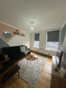 Cosy 1 bedroom flat Steps from Turnpike Ln Station London