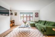57A Thoroughfare, stylish Woodbridge apartment 57A Thoroughfare, stylish Woodbridge apartment