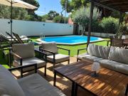 Villa 10 people, 150 m from the sea, pool and garden