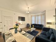 Family Four Bedroom Apartment Near Oxford Street