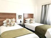 Rhondas Oranjemund Accommodation