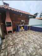 Casa com piscina aquecida