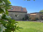 The Hideaway & Sauna at Ring OBells