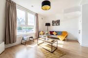 West End 2 Bed Maisonette - Parking & Wi-Fi