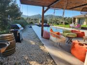 Piscine chauffée dans les vignes