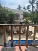 Zipoliteville - HOTEL NUDISTA