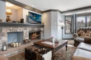 Chic 3 Bedroom Beaver Creek Lodge Residence