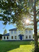 Countryside House & private garden