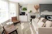 Stylish Crouch End 2B2B Flat - Sleeps 4