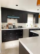 Cozy Guest Rooms Near UBC, Downtown and Beaches