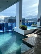 ESTUDIO LA VIDA at 38 Park Avenue - 5 minutes walk to Ayala Central Bloc, with Infinity Pool, Fast Wi-Fi, Gym, & City Views inside Cebu IT Park