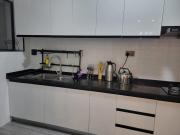 Executive elegantly furnished three bedroom apartment which features a swimming pool,fully equipped gym,designated child play area and a minute to major malls in kilimani