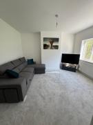 3 bedroom Home in chesterfield with front and back gardens 3 bedroom Home in chesterfield with front and back gardens