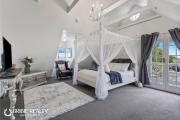 Bella Abode on Bribie - Loft with Pool