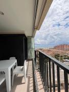 Apartamento con Vistas al mar, Piscina y Pista de Paddle