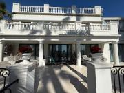 Luxury villa face to the sea - swimming pool
