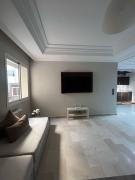 Modern Apartment in Casablanca & beach Access