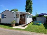 Bungalow charmant à Meschers-sur-Gironde avec piscine partagée