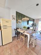 Los Nietos Apartment