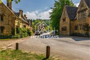 Cosy Cottage for Family & Friends! Sleeps 9, Pets Welcome Cosy Cottage for Family & Friends! Sleeps 9, Pets Welcome