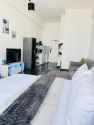 RouYalty Casa Maboneng