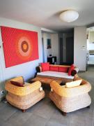 Spacious T4 with garden - near beach