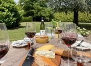 Landhuis uit 1899 met grote tuin Landhuis uit 1899 met grote tuin