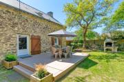 Maison avec grand jardin 10km plage