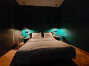 Boutique Studio with Balcony & Radisson View Calea Victoriei