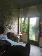 beautiful arched stone apartment 1 bd