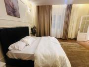 Urban Garden Retreat Cozy Studio and Private Patio